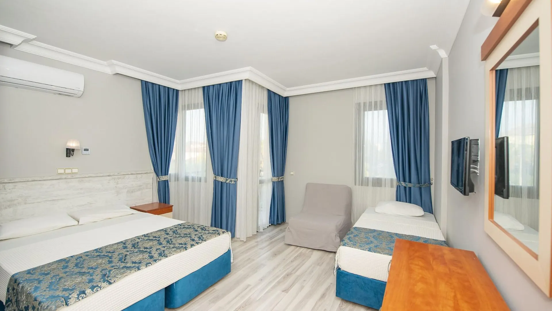 Golden Moon Hotel Fethiye 3*,