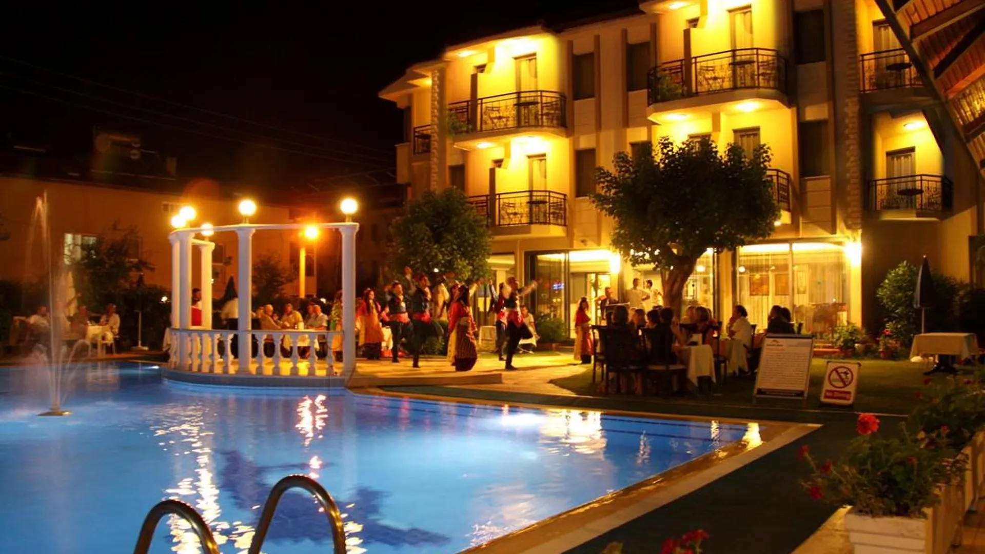 Golden Moon Hotel Фетхие